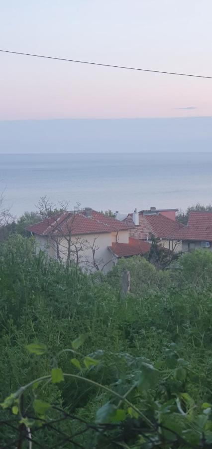 Стая За Гости "Ирина" Balçık Dış mekan fotoğraf