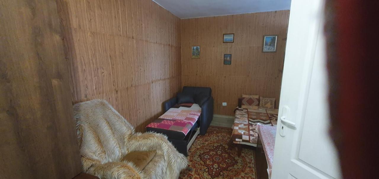 Стая За Гости "Ирина" Balçık Dış mekan fotoğraf