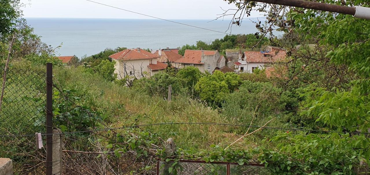 Стая За Гости "Ирина" Balçık Dış mekan fotoğraf